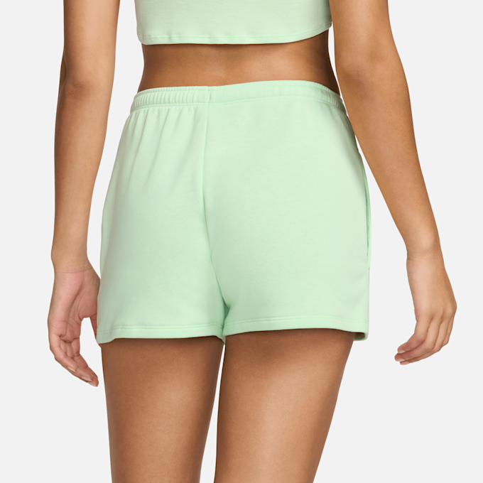 Nike W NSW NK CHLL FT HR 2IN SHORT vapor green/sail vert 30953 2