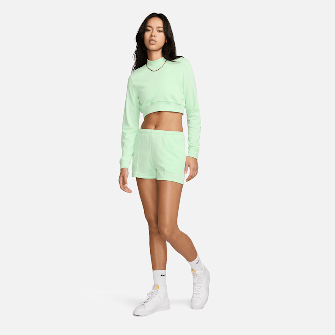 Nike W NSW NK CHLL FT HR 2IN SHORT vapor green/sail vert 30953 6