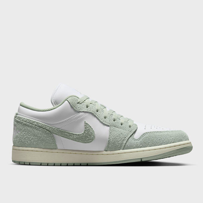 Jordan Air Jordan 1 Low SE vert 31041 2