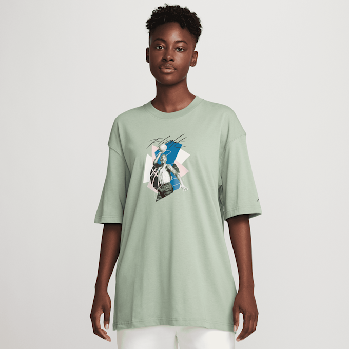 Jordan Short Sleeve Graphics Oversized Tee 2 vert 31079 1