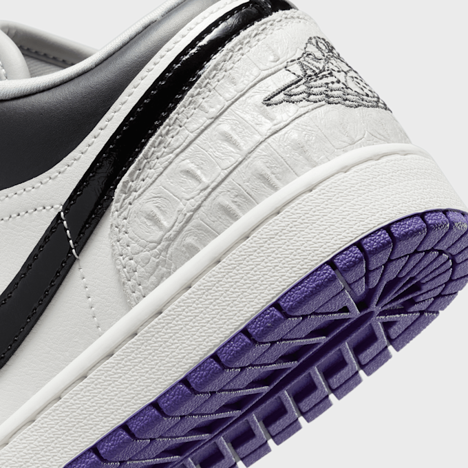 Jordan WMNS Air Jordan 1 Low SE grigio 31134 7