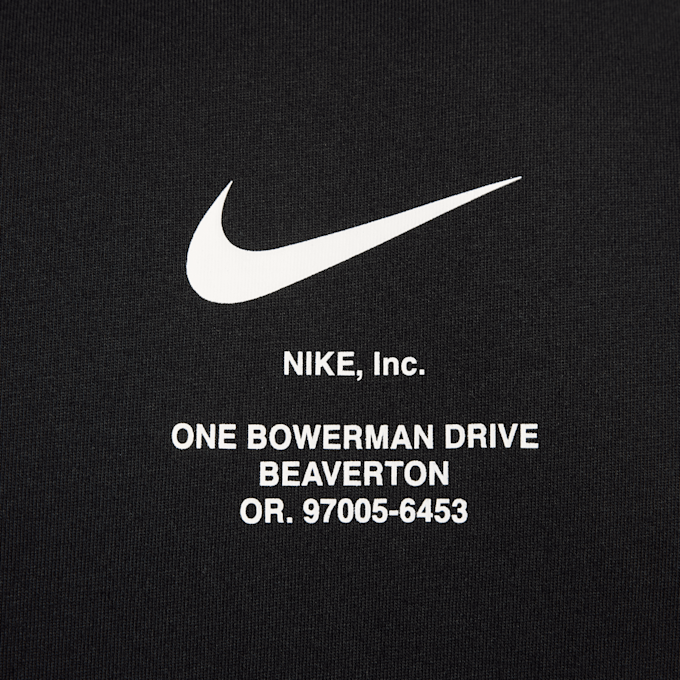 Nike Sportswear Tee Big Swoosh noir 31226 4