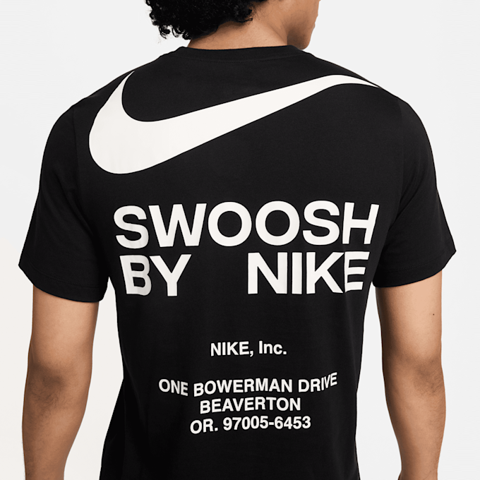 Nike Sportswear Tee Big Swoosh noir 31226 5