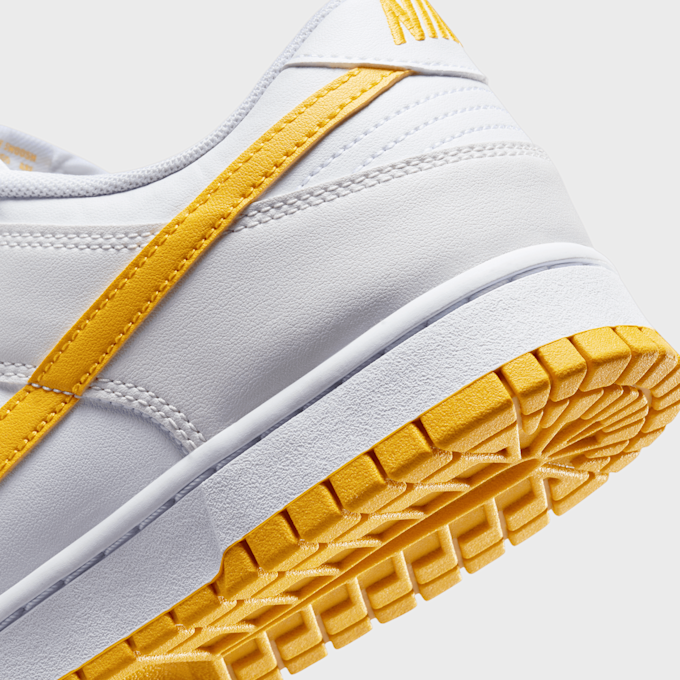 Nike Dunk Low Retro weiß 31233 8