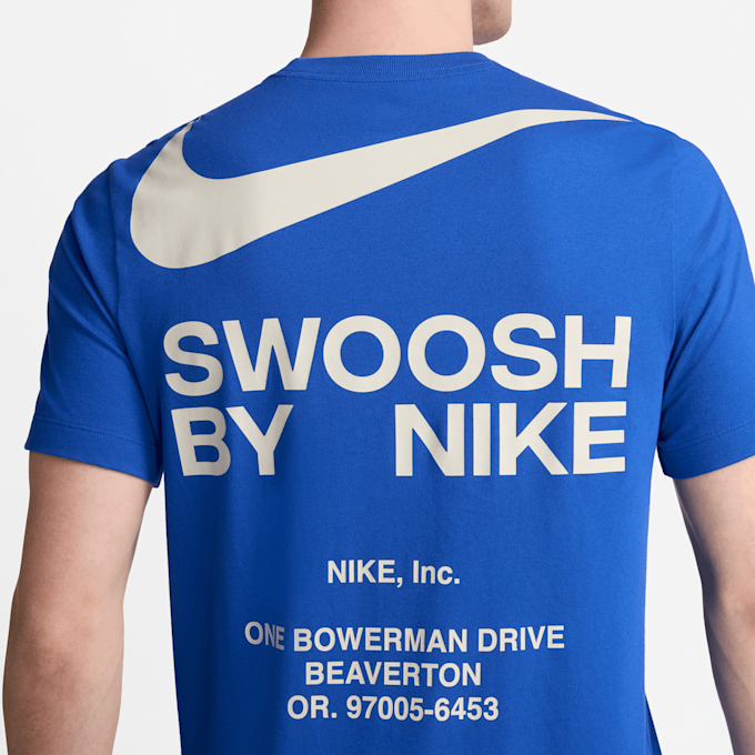 Nike Sportswear Big Swoosh Tee blau 31236 4
