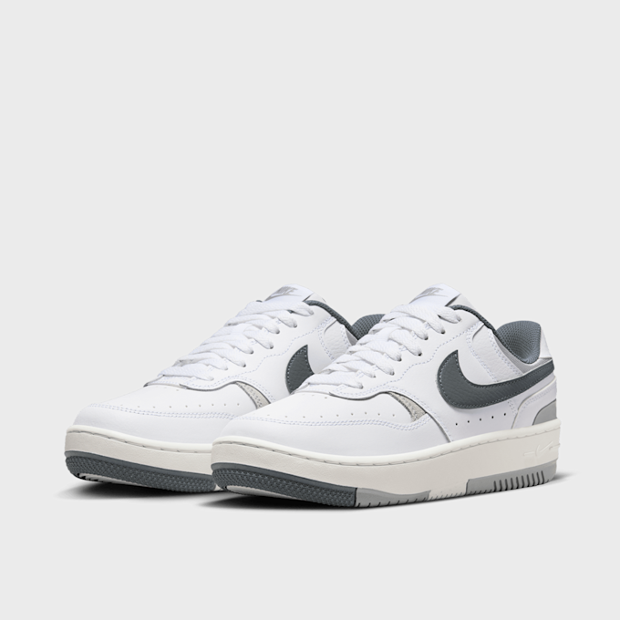 Nike WMNS Gamma Force biały 31285 4