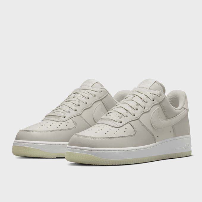 Nike Air Force 1 '07 LV8 beige 31298 4