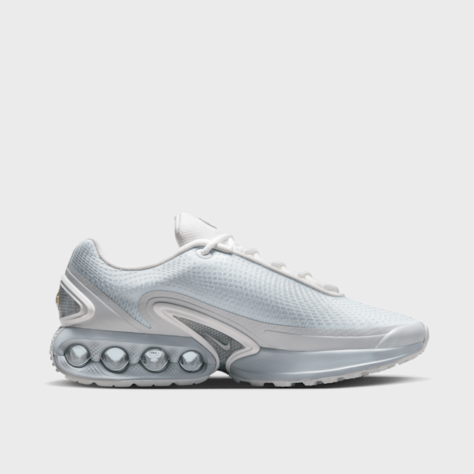 Nike WMNS Air Max Dn branco 31309 2