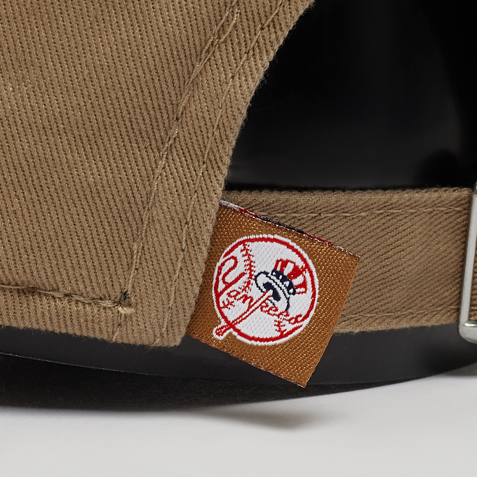 New Era 9Twenty Core Classic 2.0 MLB New York Yankees bež 31558 4