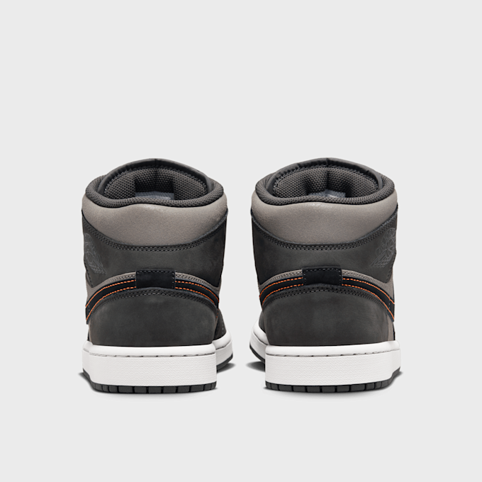 Jordan Air Jordan 1 Mid SE negro 31830 5