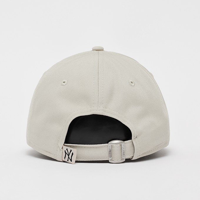 New Era 9Forty Floral MLB New York Yankees beż 32100 2