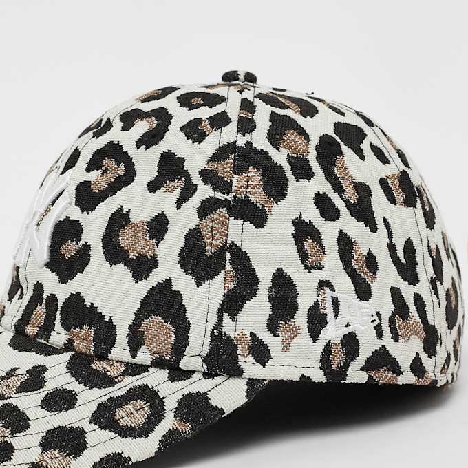 New Era 9Twenty Jacquard Leo MLB New York Yankees beige 32107 4
