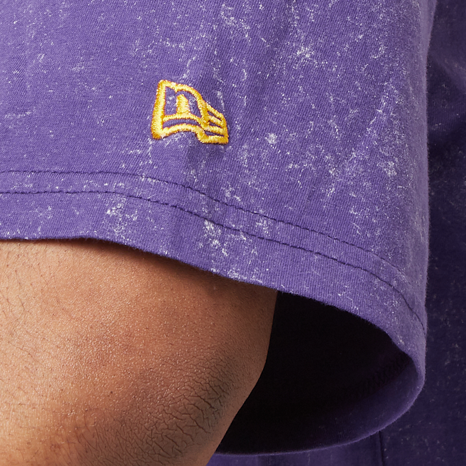 New Era NBA Washed Oversized Tee Los Angeles Lakers violeta 32327 4