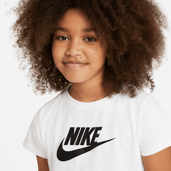Nike Cropped T-Shirt biały 32387 3