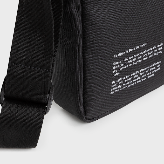 Eastpak The One schwarz 32594 5