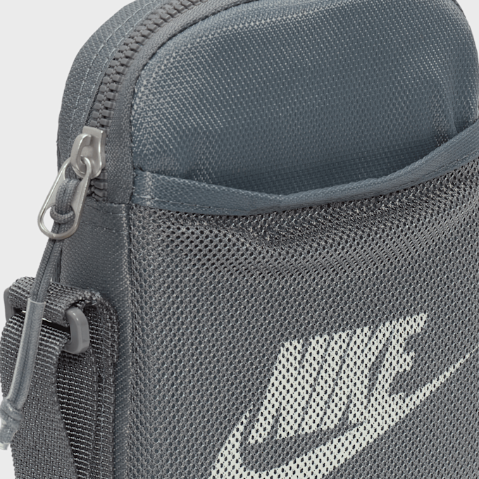 Nike Heritage Crossbody Bag gris 29688 5