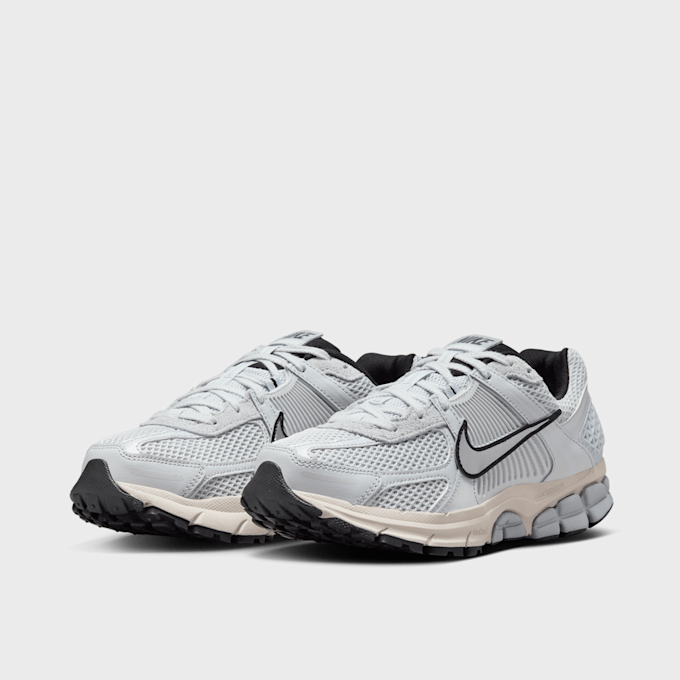 Nike WMNS Zoom Vomero 5 grigio 29786 4