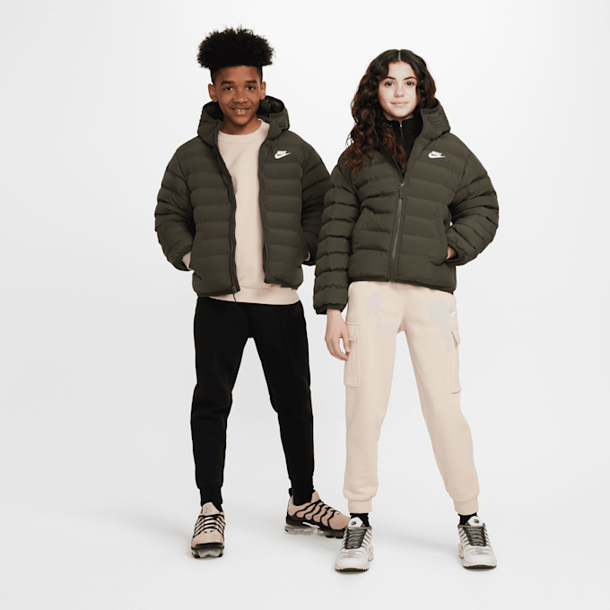 Nike   Sportswear Low Synthetic Fleece Jacket ADP grün 29834 5