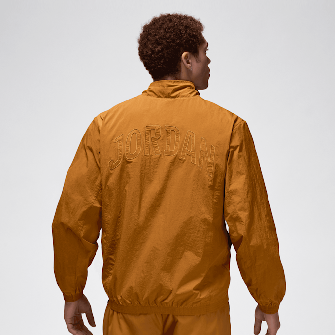 Jordan Essentials Windrunner Jacket oranje 29926 2