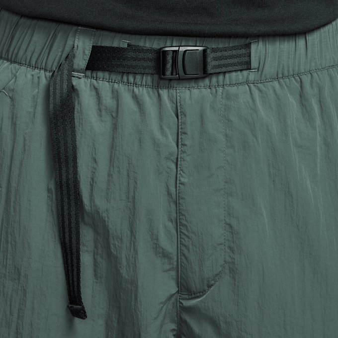 Nike Tech Woven Cargo Pants vert 30031 3