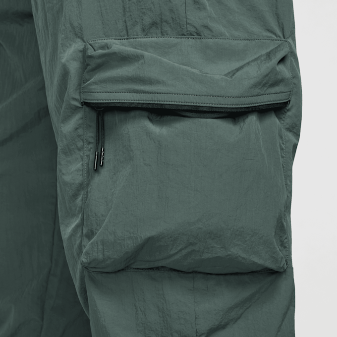 Nike Tech Woven Cargo Pants vert 30031 7