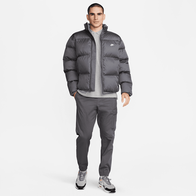 Nike Sportswear Club Puffer-Jacke schwarz 30038 6