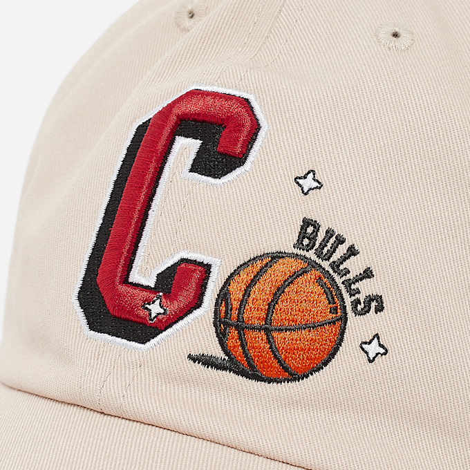Mitchell & Ness Swagger Strapback HWC NBA Chicago Bulls beige 41821 4