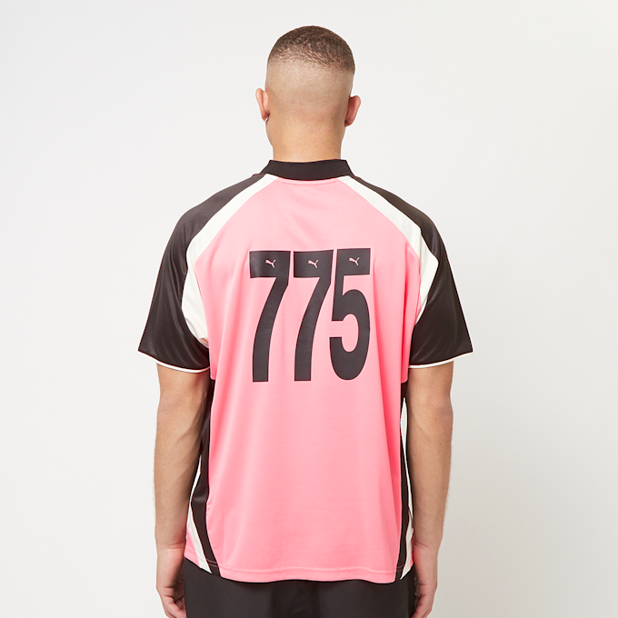 PUMA x Low Lights Football Graphic Jersey Puma x Low Lights różowy 30112 2