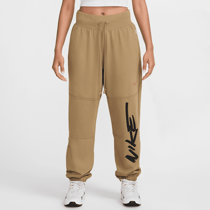 Nike Sportswear Breaking Mid-Rise Oversized French Terry Pants beige 30119 1