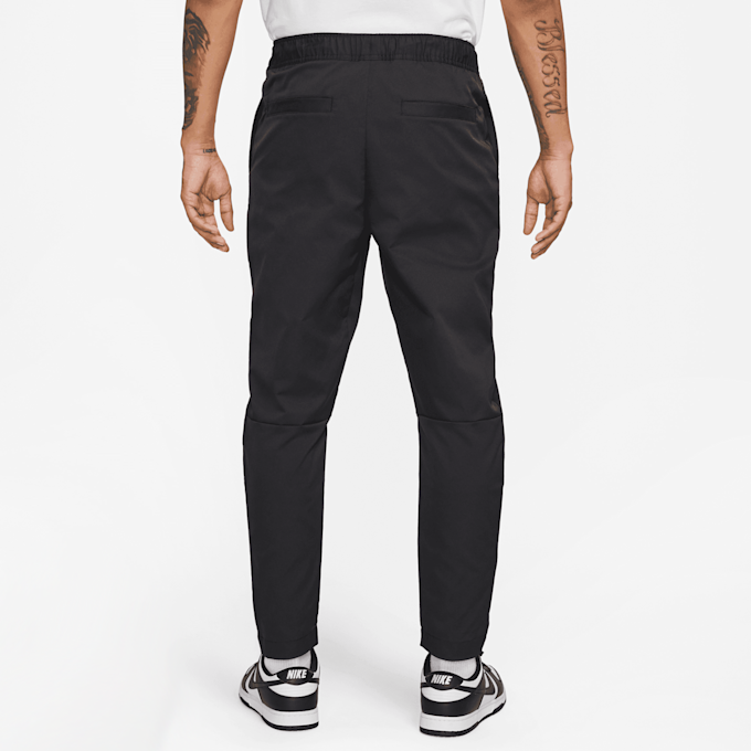 Nike Club Woven Taper Leg Pants negro 32791 2