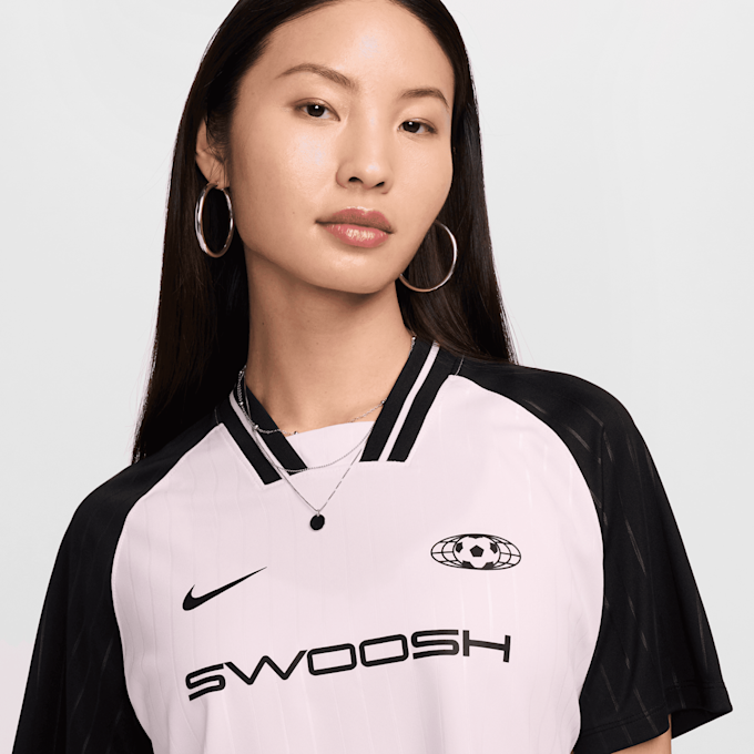 Nike Sportswear Top Shortsleeve Crop FTB Trend rosa  32803 3