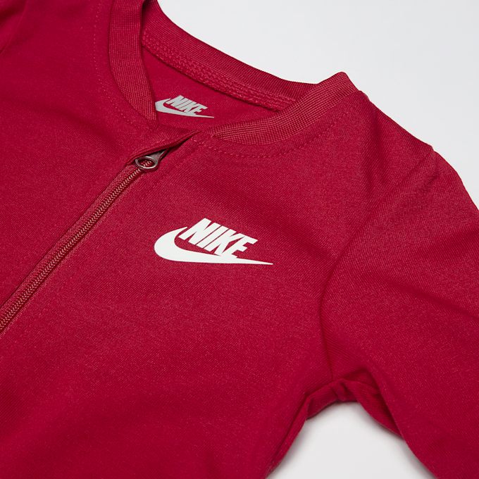 Nike Knit Sustainable Coverall Bib Set czerwony 32921 4