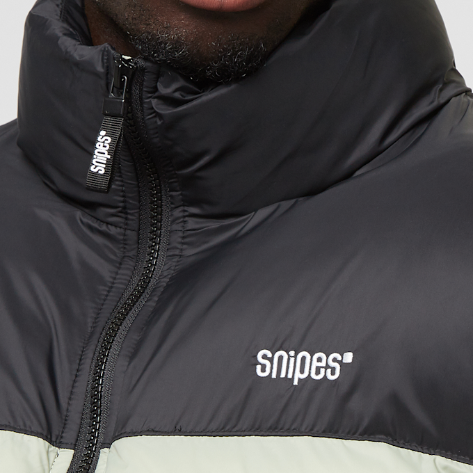 SNIPES Small Logo Essential Puffer Jacket verde 33014 3