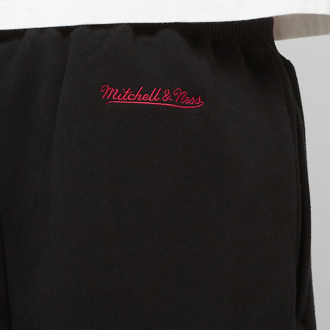 Mitchell & Ness Team OG 3.0 Fleece Jogger Chicago Bulls schwarz 33123 5
