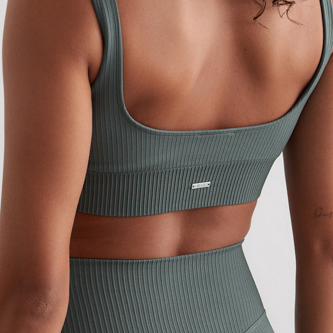 aim'n Ribbed Seamless Bra verde 33381 3