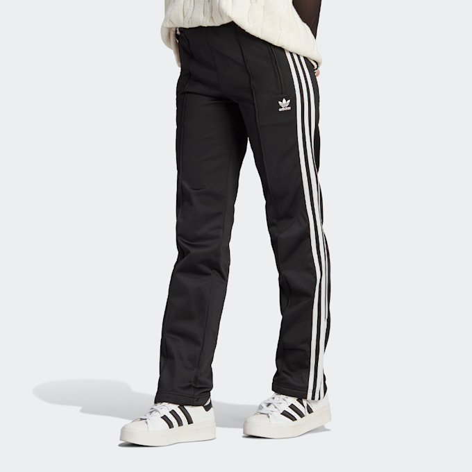 adidas Originals Firebird Loose Trainingshose schwarz 40115 1