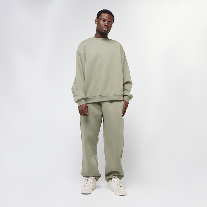 Urban Classics Fluffy Sweatpants paleolive zelena 40686 5