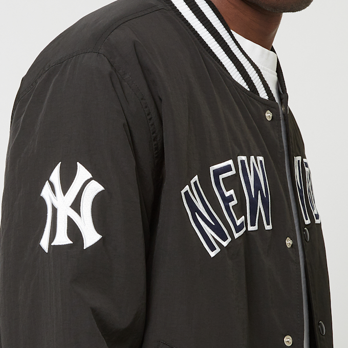 New Era New York Yankees MLB Wordmark Bomberjacket czarny 45926 4