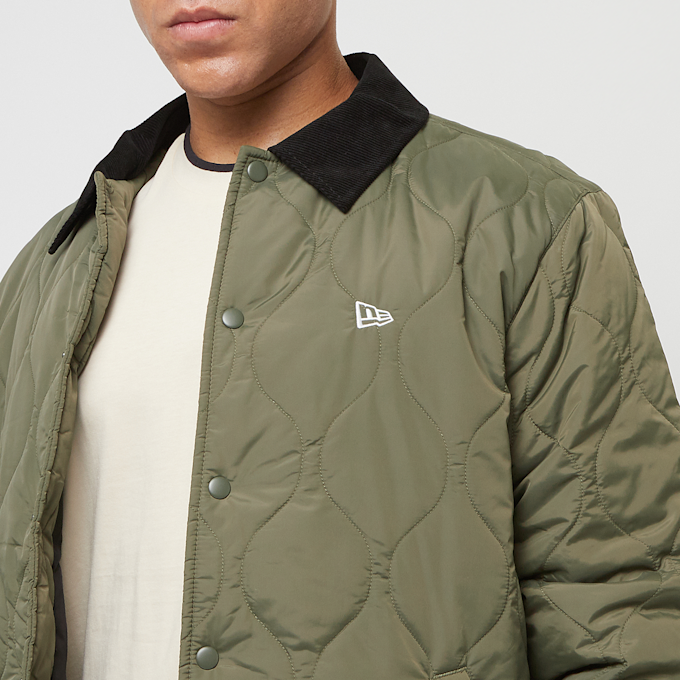New Era Quilted Coach Jacket verde 45402 3