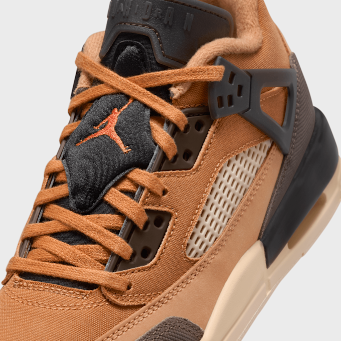 Jordan Spizike Low (GS) braun 43658 7