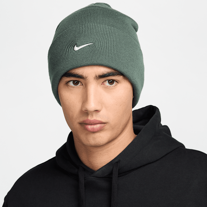 Nike   Futura Peak Swoosh Beanie groen 41594 4