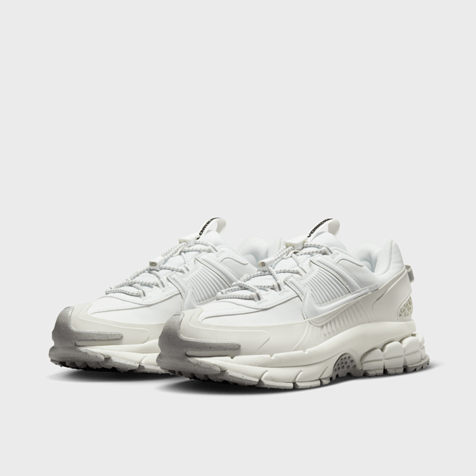 Nike WMNS Zoom Vomero 5 beige 43584 4