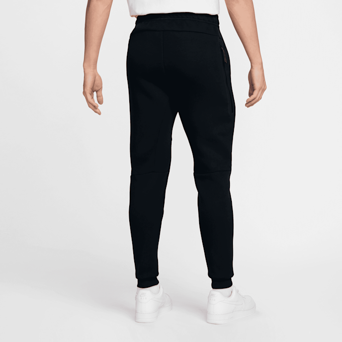 Nike M NK TCH FLC JGGR black negro 44378 2