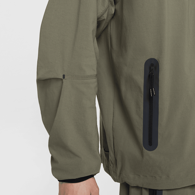 Nike   Tech Woven Windrunner Full Zip Jacket groen 40312 6