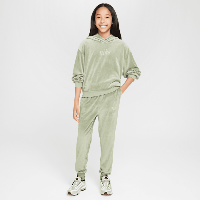 Nike JUNIOR G NSW PO HDY COZY oil green/jade horizon vert 45700 6