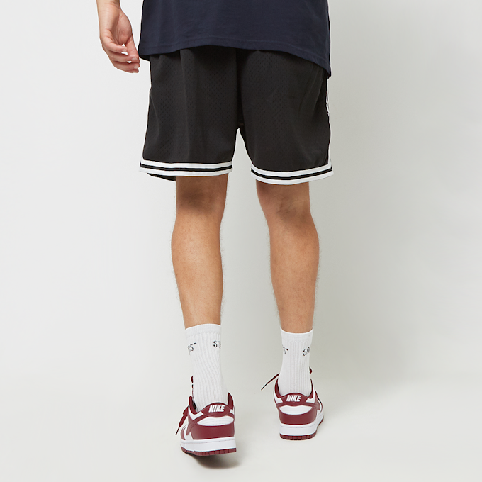 Mitchell & Ness NBA Destination Leisure Gameday Shorts Philadelphia 76 schwarz 40228 2