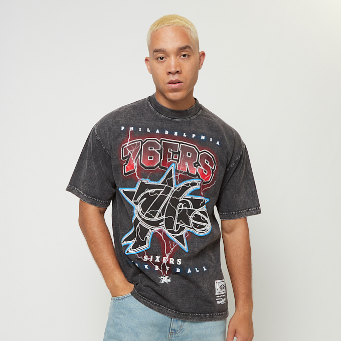 Mitchell & Ness NBA Oversized Graphic Tee Philadelphia 76ers gris 40233 1