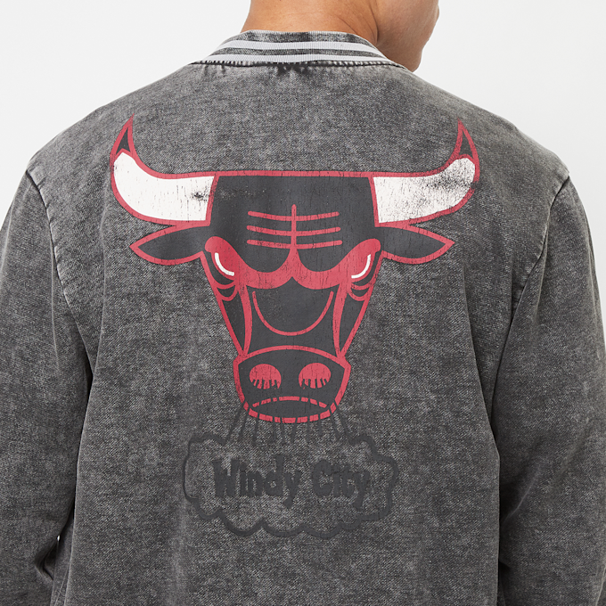 Mitchell & Ness NBA Oversized Varsity Jacket Chicago Bulls szary 40235 4