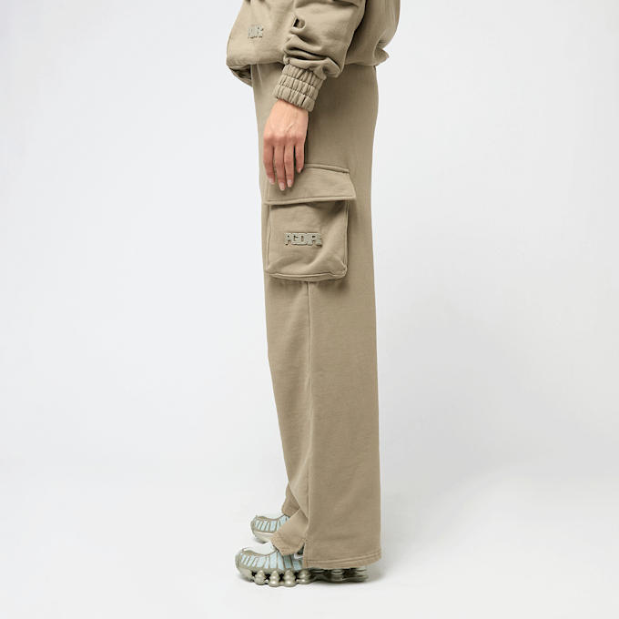 Pegador NAMY CARGO SWEAT PANTS beż 40360 3