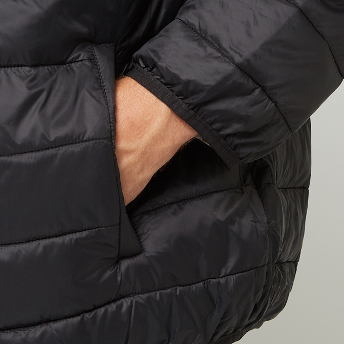 SNIPES Small Logo Light Puffer Jacket noir 41459 4